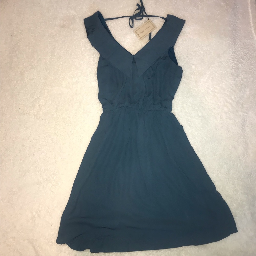 NWT • Collar V Neck Dress